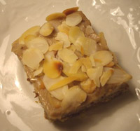 banana-date-slice