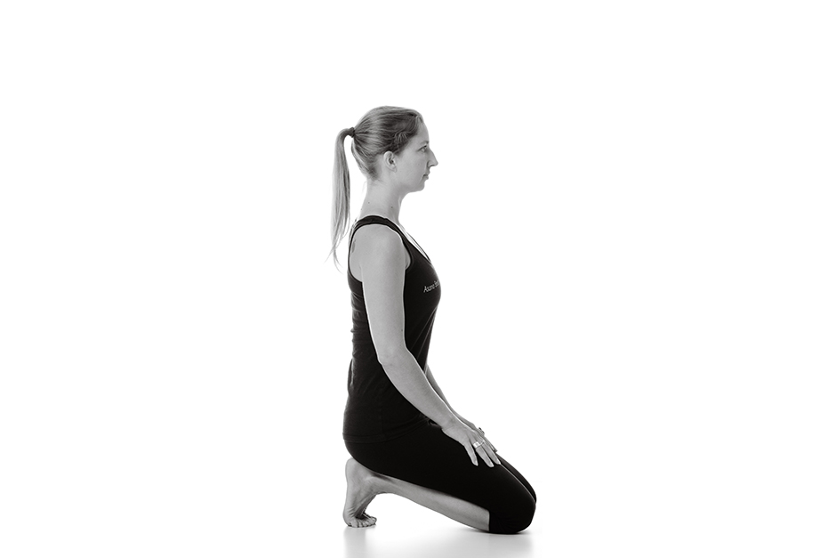 Vajrasana - Kneeling Pose | LexiYoga