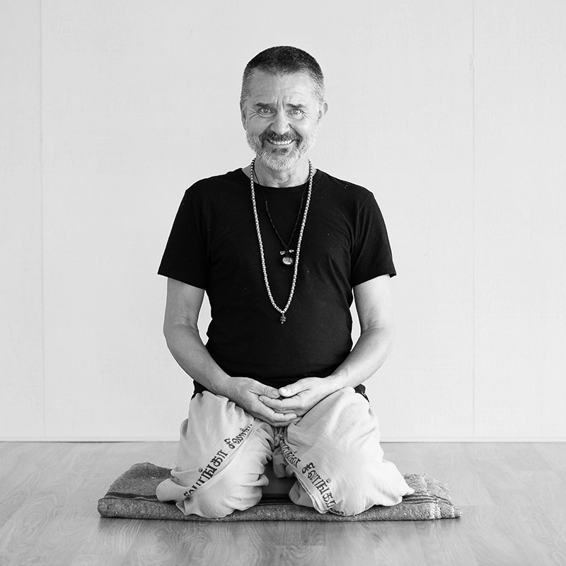 Swami Pujan (Stephan Kahlert)